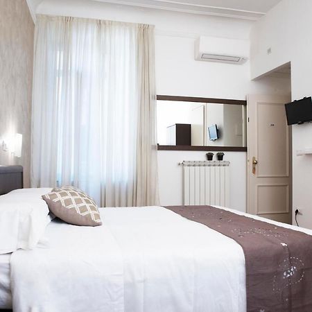 Hotel Capri Рим Экстерьер фото